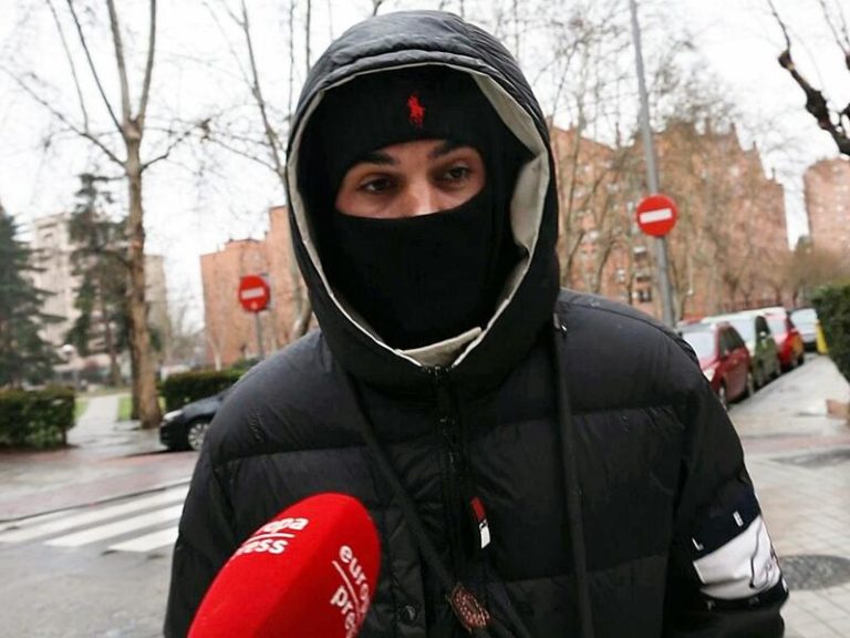 Carlo Costanzia asegura que recuperará sus pertenencias personales de casa de Jeimy
