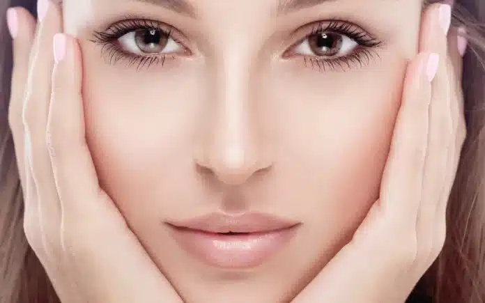Belleza al natural: Cómo lucir increíble sin una gota de maquillaje