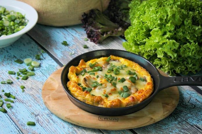 frittata italiana de calabacín y queso de cabra