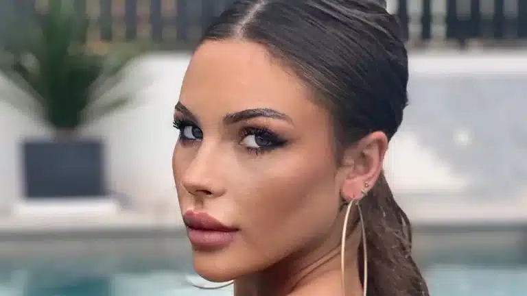 Alba Casillas y el delirante truco para salir más explosiva en Instagram: ¡se queda tan ancha!