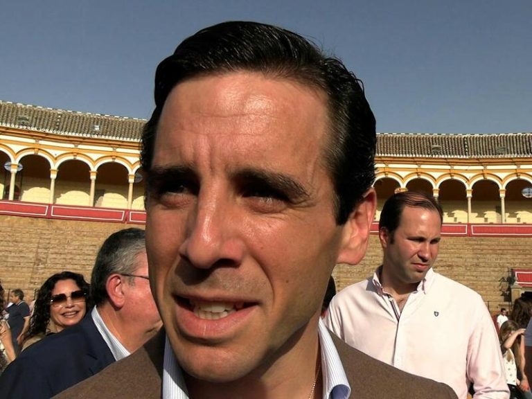 Juan Ortega protagoniza la jornada de puertas abiertas de la Real Maestranza de Sevilla