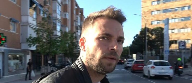 José María Almoguera se muestra impasible a las duras declaraciones de Arrocet sobre su madre