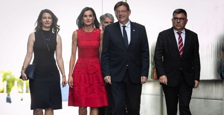 La reina Letizia cambia su agenda a última hora para apoyar a Venezuela: el gesto que sorprende