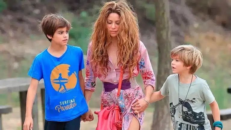 «Era castradora», los hijos de Shakira destrozan a Barbie