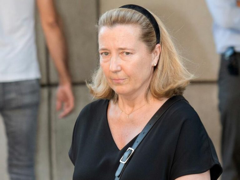 Cristina de Borbón-Dos Sicilias asegura no conocer el noviazgo entre Irene Urdangarin y Juan Urquijo