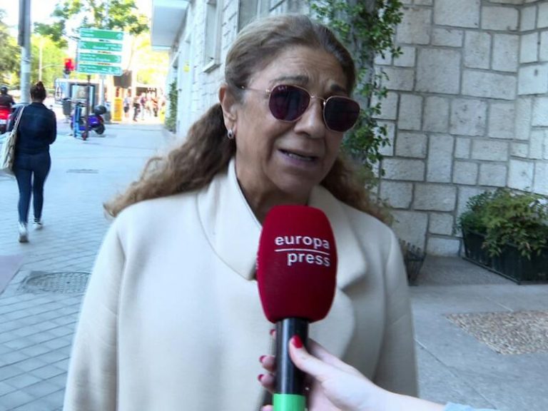 Lolita Flores hace balance en su 66 cumpleaños y desvela si le gustaría encontrar de nuevo el amor