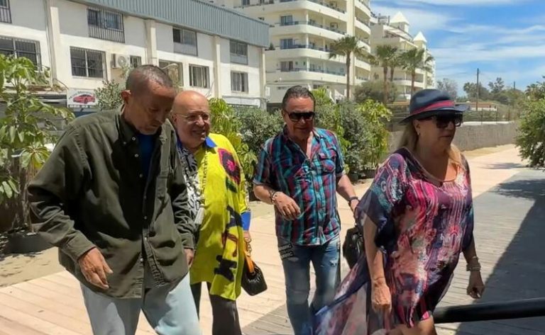 Imágenes inéditas de la celebración de la boda de Mayte Zaldívar y Julián Muñoz con Rappel como invitado de honor