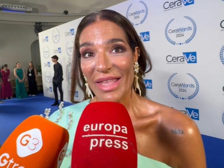 Raquel Bollo, sin pelos en la lengua: «Isabel Pantoja está a su bola, no está pensando en el fallecimiento de Julián»