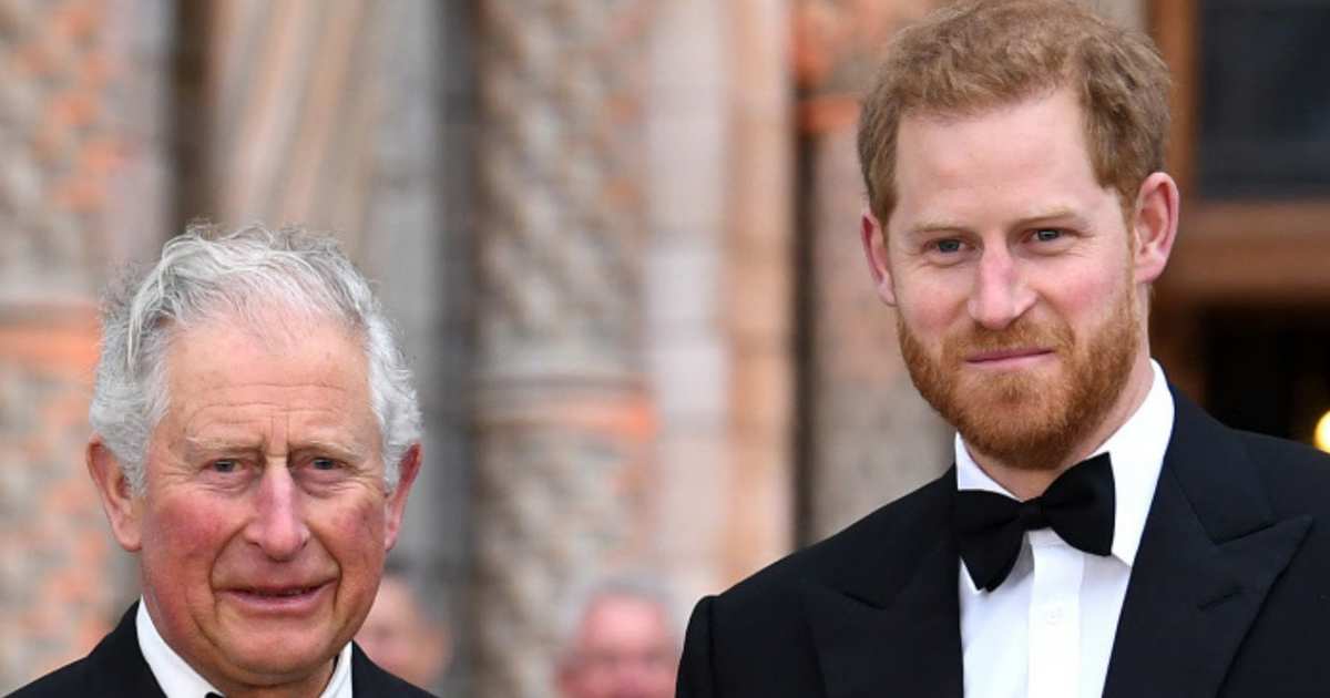 Carlos III, obligado a ir a California si quiere ver a sus nietos