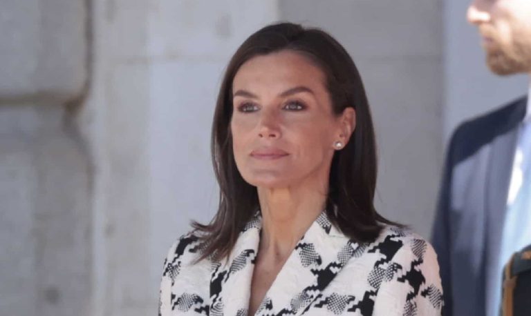 A la Reina Letizia le sale otro enemigo mucho peor que Jaime de Burgo