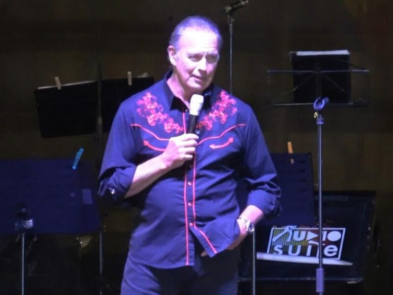 Bertín Osborne vuelve a los escenarios pero el show se suspende