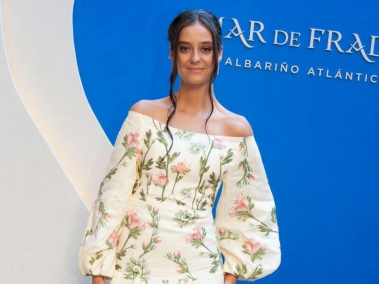 Victoria Federica inspira con su vestido floral y escote bardot