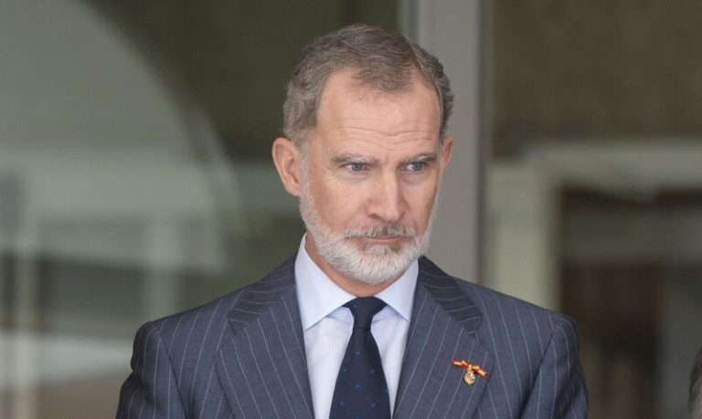 La simpática broma de Felipe VI sobre la «trastada» de Leonor y Sofía en el aniversario de su proclamación