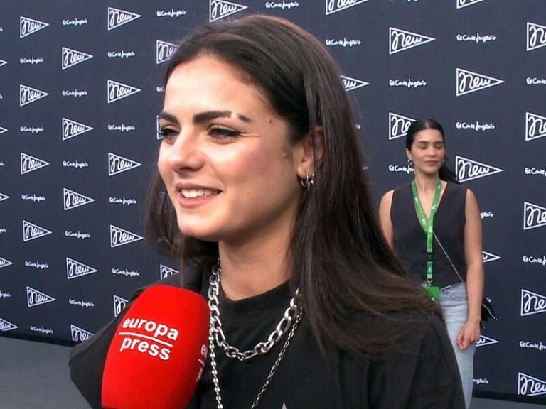 Lucía De La Puerta evita hablar de la relación que mantiene con Paula Gonu