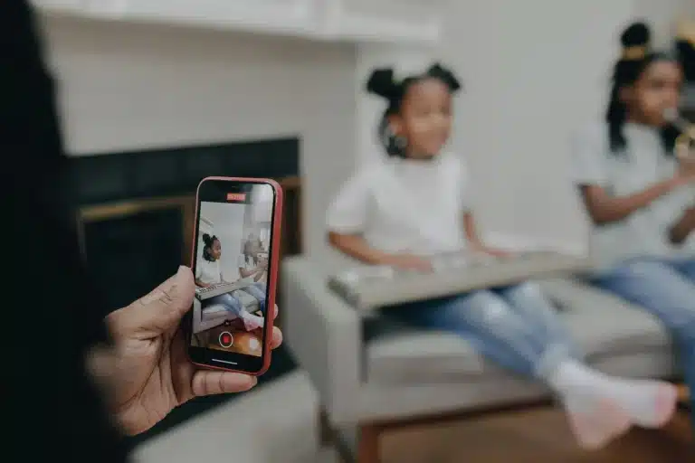 Niños influencers: el gran problema de nuestros días