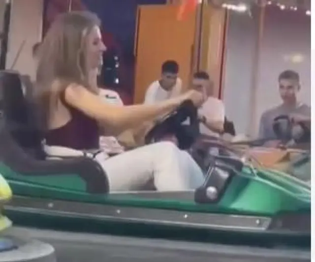 La Princesa Leonor se monta en la atracción favorita de los españoles en las Fiestas de Jaca