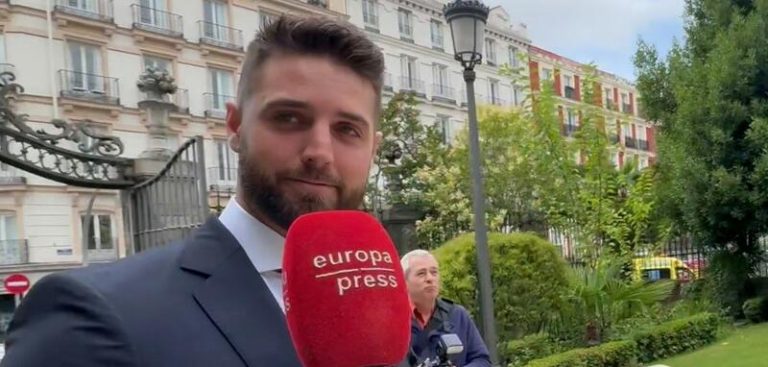 El novio de Anabel Pantoja, David Rodríguez, indiferente tras conocerse su cuestionable pasado
