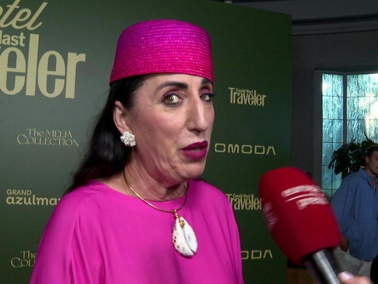 Rossy de Palma se enfada cuando le preguntan por la relación entre Hiba Abouk con Escassi