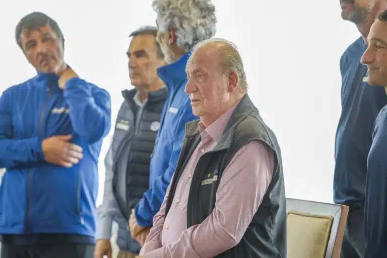 El nuevo desafío de Juan Carlos I este verano preocupa a la Zarzuela