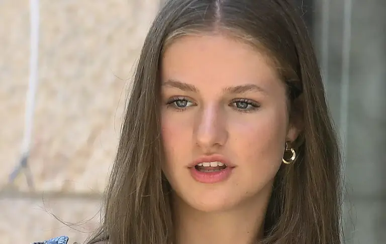 Leonor recoge tres medallas de oro en Murcia y suelta una frase que lo dice todo: «No soy la misma persona»