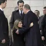 Tensión máxima en la Familia Real: el protocolo "imposible" para evitar la foto de Letizia con el Emérito