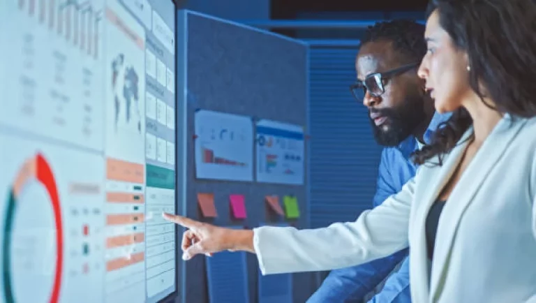 Trading Macro en Forex: Interpretar Datos Clave para Decisiones Informadas