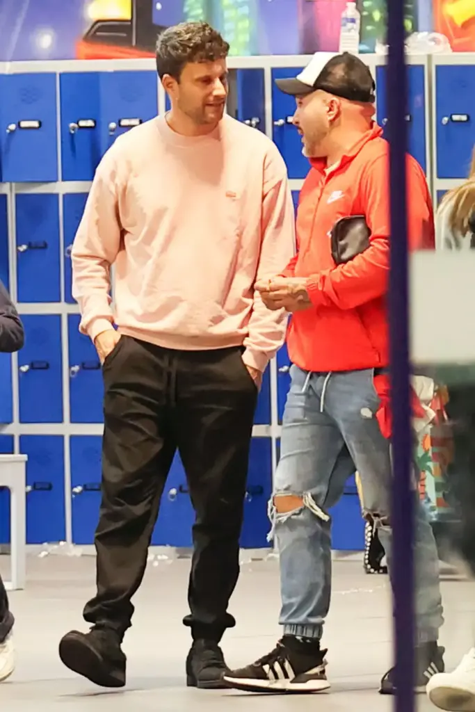 Las imágenes que aseguran la buena relación entre Kiko Rivera y el nuevo novio de Irene Rosales Las imágenes que aseguran la buena relación entre Kiko Rivera y el nuevo novio de Irene Rosales