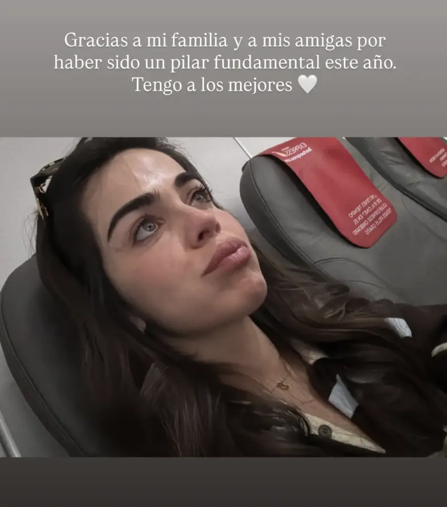 Violeta Mangriñán confiesa uno de sus peores momentos de 2025: "Ahora mismo estaría a dos semanas de parir mi tercer hijo" Violeta Mangriñan agradece a su familia | Fuente: @violeta