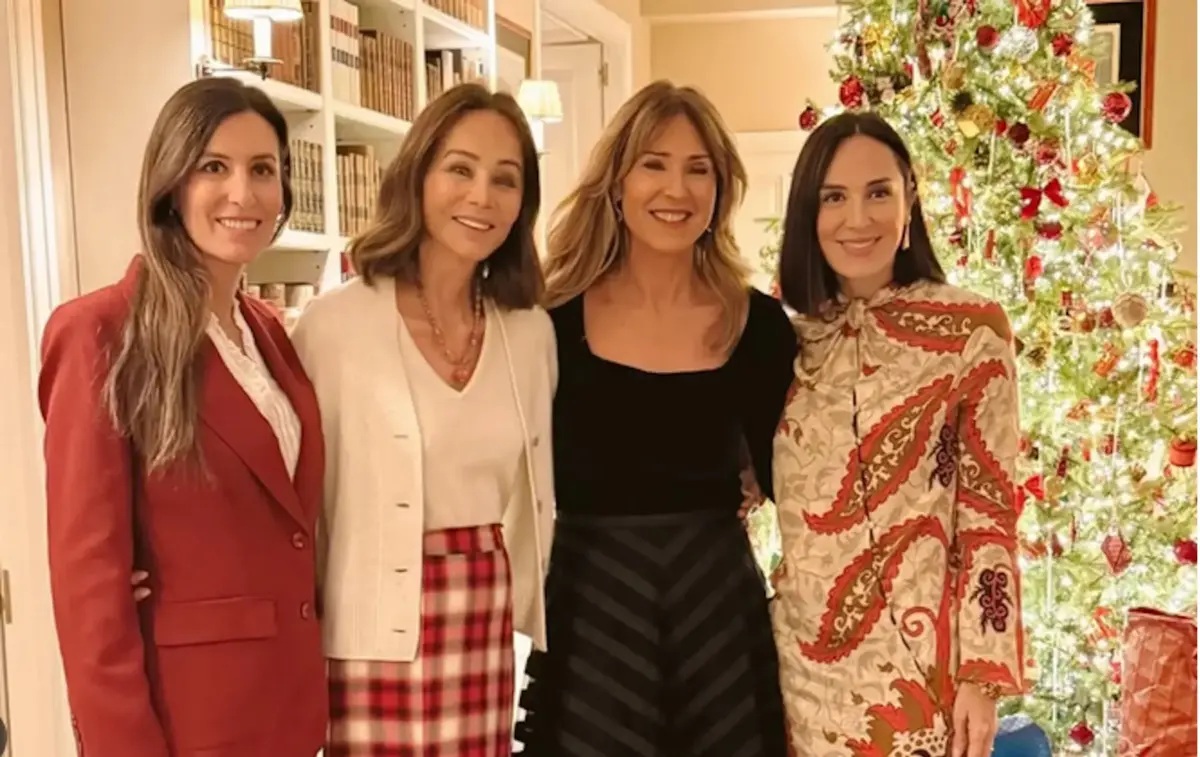 Isabel Preysler toma una decisión muy importante que sorprende a Tamara Falcó Isabel Preysler con su familia. (Foto: Instagram)