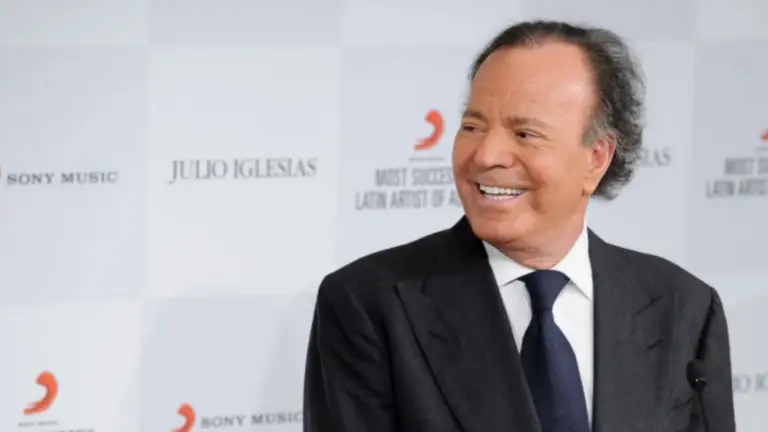 Julio Iglesias demanda a Yolanda Díaz: conoce cuáles son los motivos