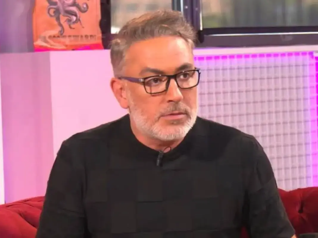 Kiko Hernández en su programa. (Foto: YouTube)