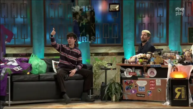 Javier Ambrossi habla por primera vez de su ruptura: «A veces uno se desenamora»