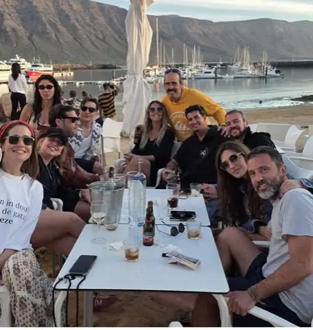 Última hora: Sara Carbonero, hospitalizada de urgencia en Lanzarote donde pasaba unos días de vacaciones Última hora: Sara Carbonero, hospitalizada de urgencia en Lanzarote donde pasaba unos días de vacaciones