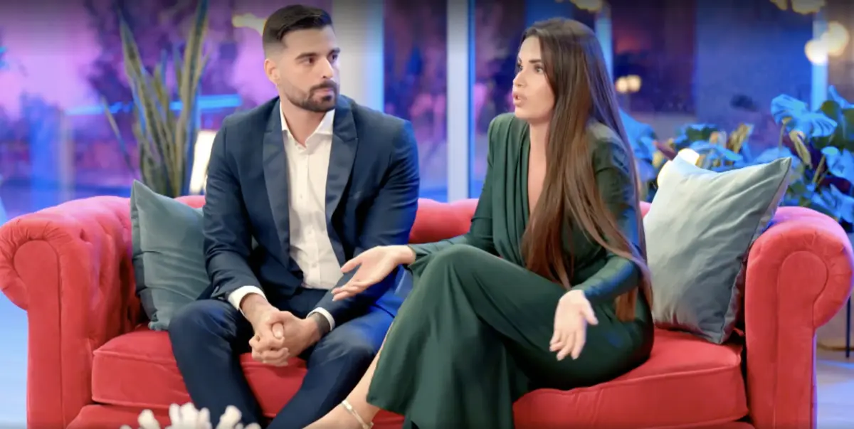 Este es el motivo por el que Lorenzo se queda en shock tras el reencuentro de La Isla de las Tentaciones: las charlas secretas de Nieves Lorenzo no se veía venir la noticia que Nieves acabó reconociendo - Fuente: Telecinco