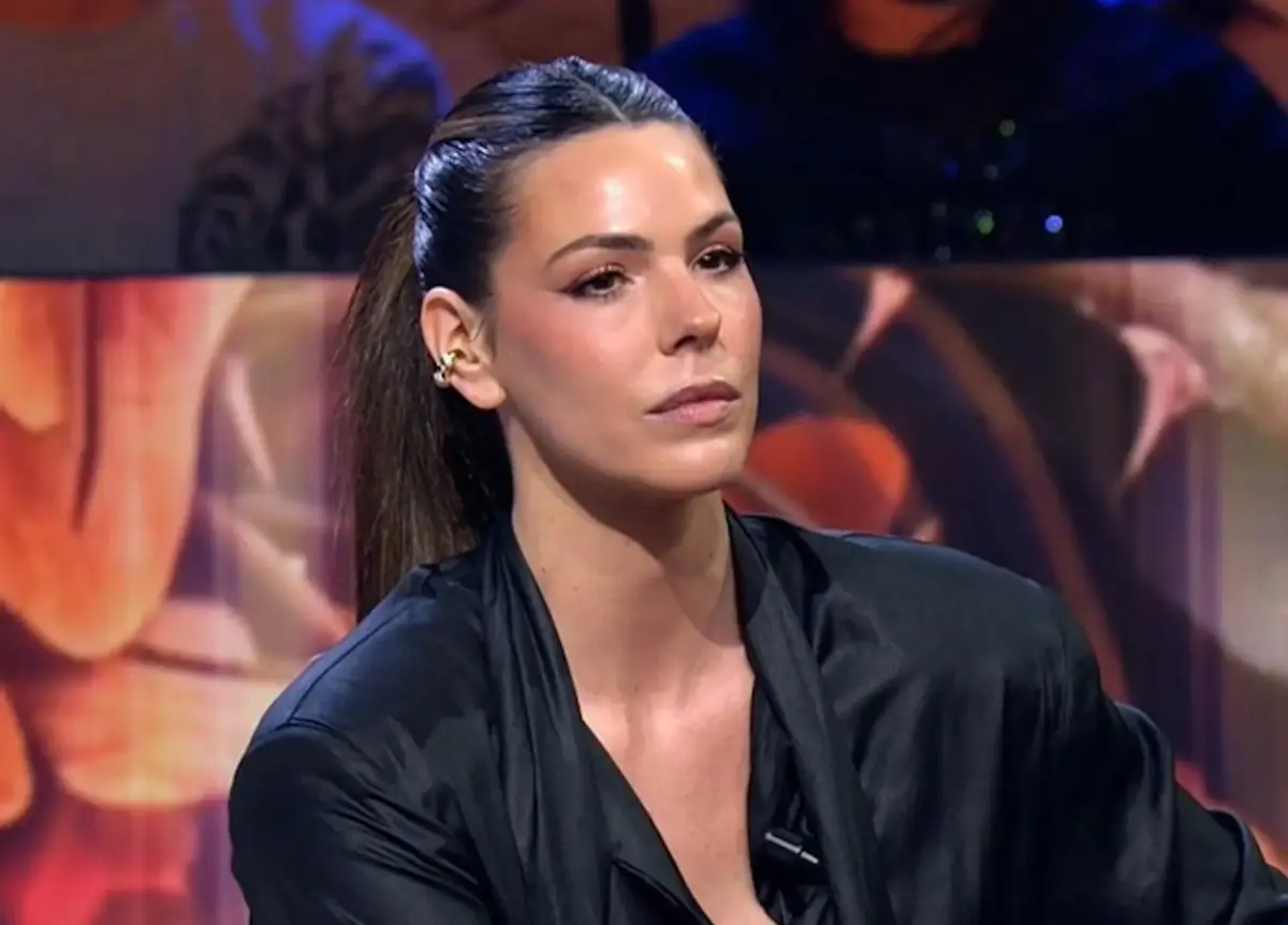 Laura Matamoros rompe a llorar en '¡De Viernes!' y acaba confesando lo de Carlo Costanzia Laura Matamoros en su entrevista. (Foto: '¡De Viernes!')