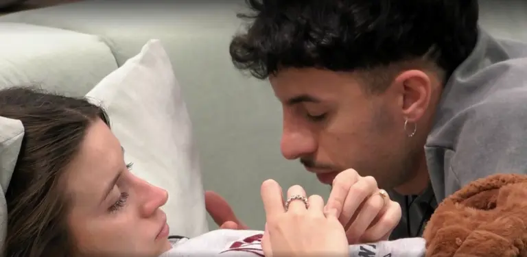 Momento tierno en GH Dúo: Juanpi Vega consuela a Sandra Barrios durante un bajón de la gaditana