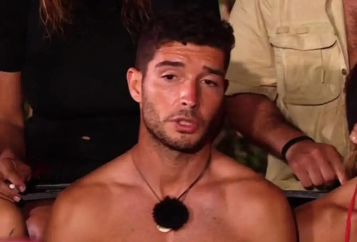 Álex Ghita confiesa el verdadero motivo por el que ha abandonado 'Supervivientes 2026' Álex Ghita en 'Supervivientes'. (Foto: Instagram)