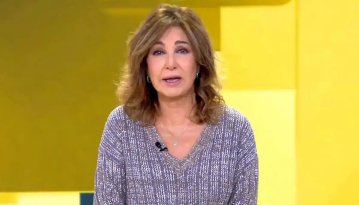 Ana Rosa Quintana se planta y avisa a Pedro Sánchez: "España se queda fuera" Ana Rosa Quintana en su programa. (Foto: YouTube)
