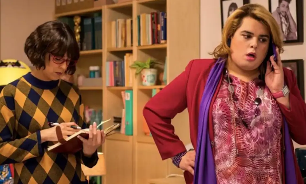 Escena de 'Paquita Salas'. (Foto: YouTube)