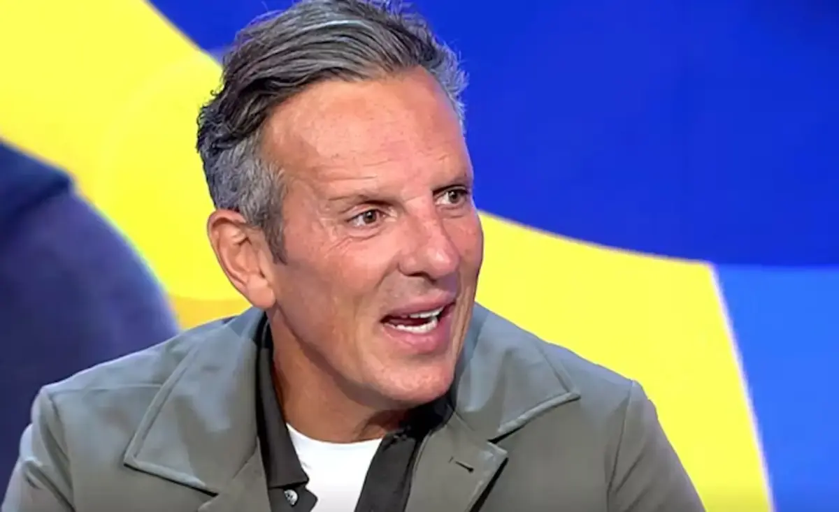 Joaquín Prat no puede contener las lágrimas al hablar de su hermano: "Casi se lleva por delante a mi familia" Joaquín Prat en su programa. (Foto: Instagram)