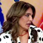 Raquel Bollo en su programa. (Foto: YouTube)