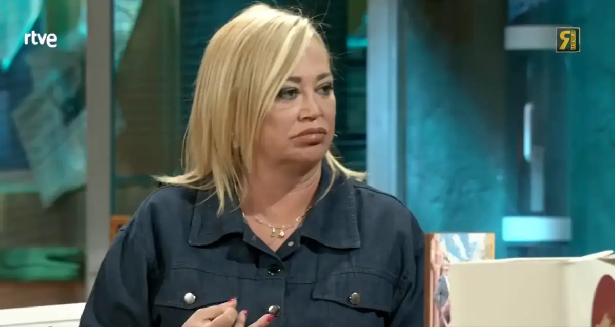 Belén Esteban da una noticia que deja en shock a David Broncano y todo el mundo tiembla Belén Esteban durante su participación en el programa de David Broncano - Fuente: @LaRevuelta_TVE