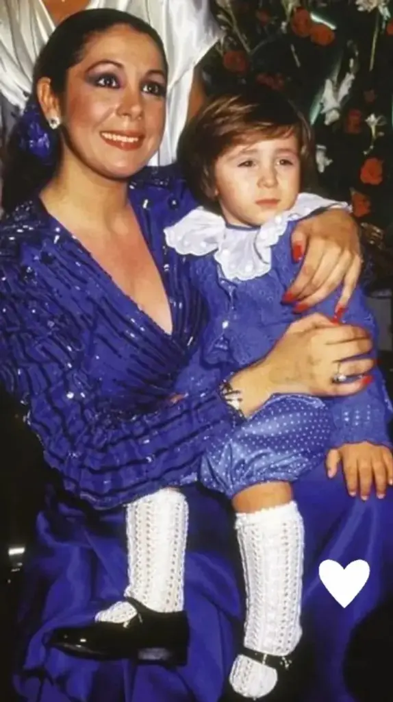 La reacción de Isa Pantoja ante la reconciliación de Kiko Rivera con su madre: "Estoy en shock" La imagen que Kiko Rivera compartió en sus redes - Fuente: @riverakiko