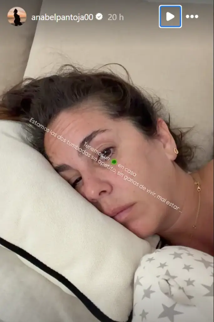 Anabel Pantoja preocupa por sus declaraciones desde el hospital: "Sin apetito, sin ganas de vivir" Anabel Pantoja mostrando su estado de salud en Instagram - Fuente: @anabelpantoja00