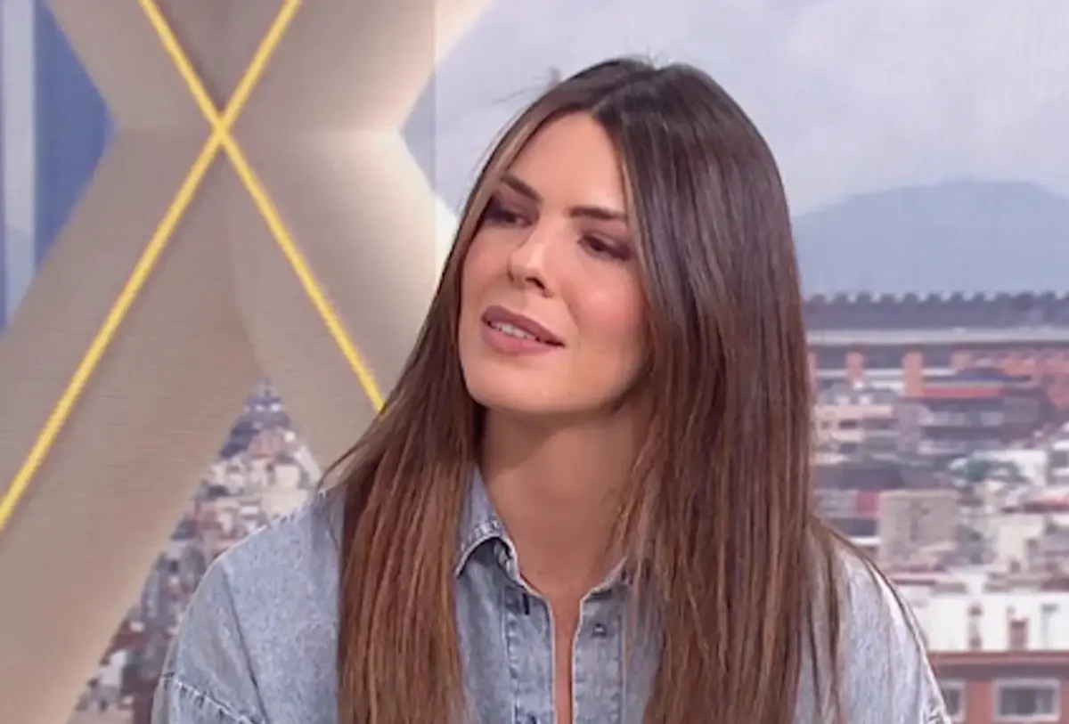 El problema de salud al que se está enfrentando Laura Matamoros tras su último retoque estético Laura Matamoros en un programa. (Foto: YouTube)