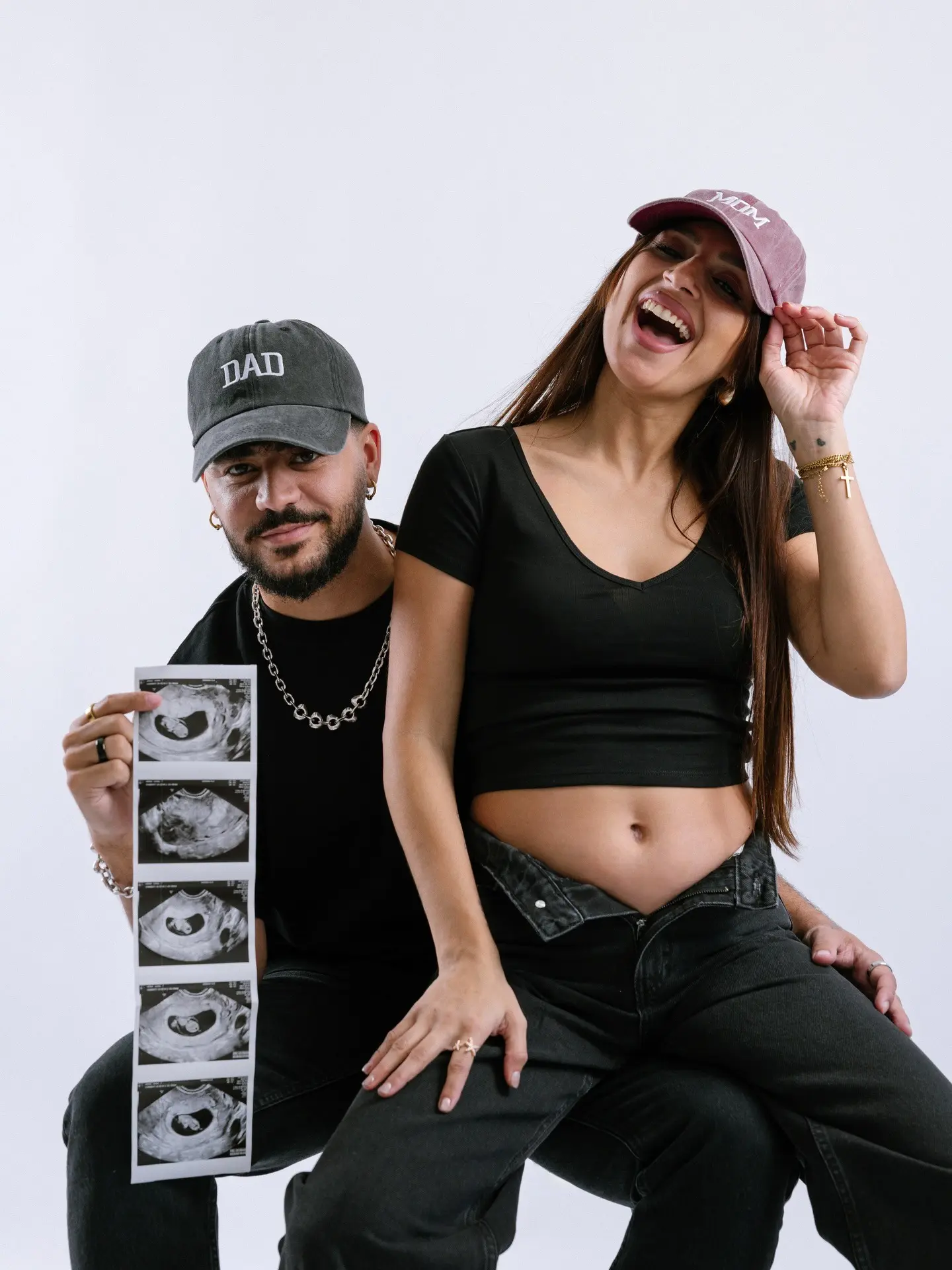 Aguasantas Vilches y Juan José Peña anuncian que esperan su primer hijo en común - Fuente: @aguasantasvc