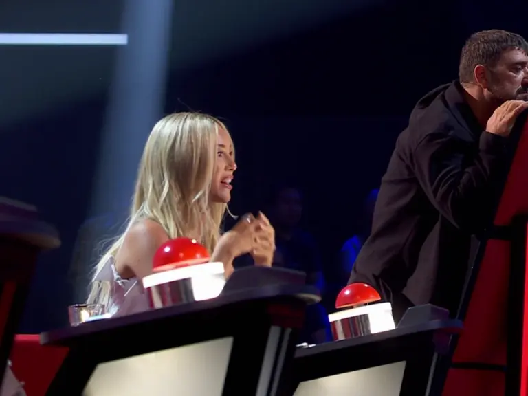 El pique de Ana Mena y Antonio Orozco en La Voz Kids: bloqueos y traiciones que han explotado en las audiciones