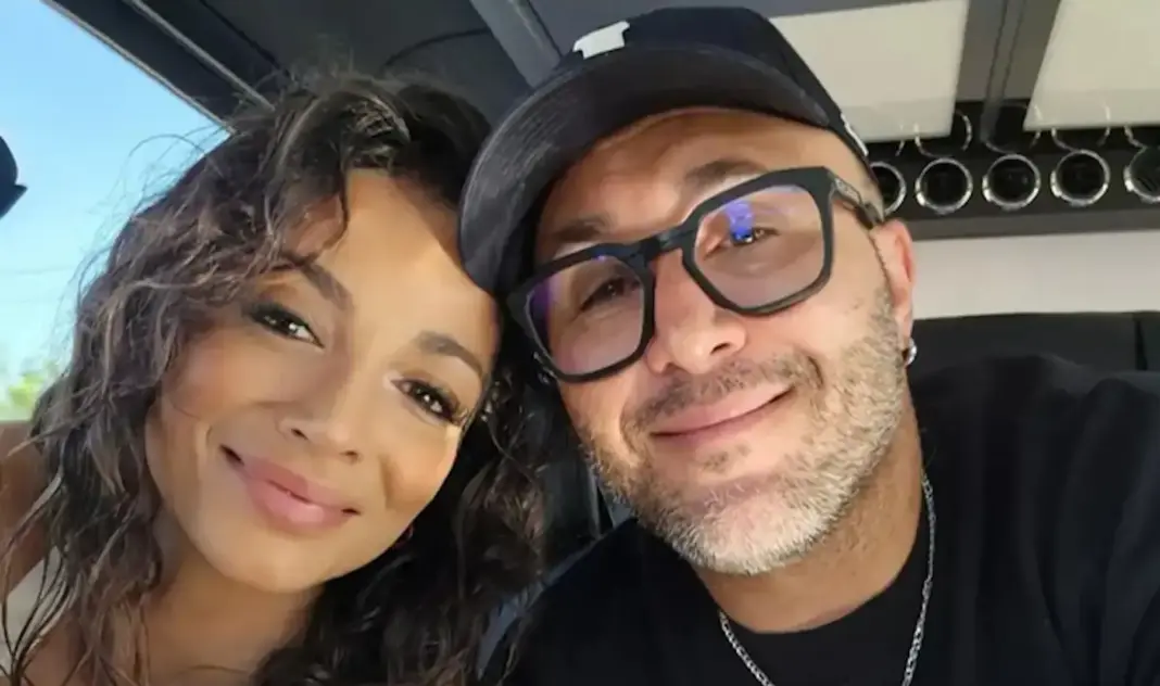 Lola García posando con Kiko Rivera. (Foto: Instagram)