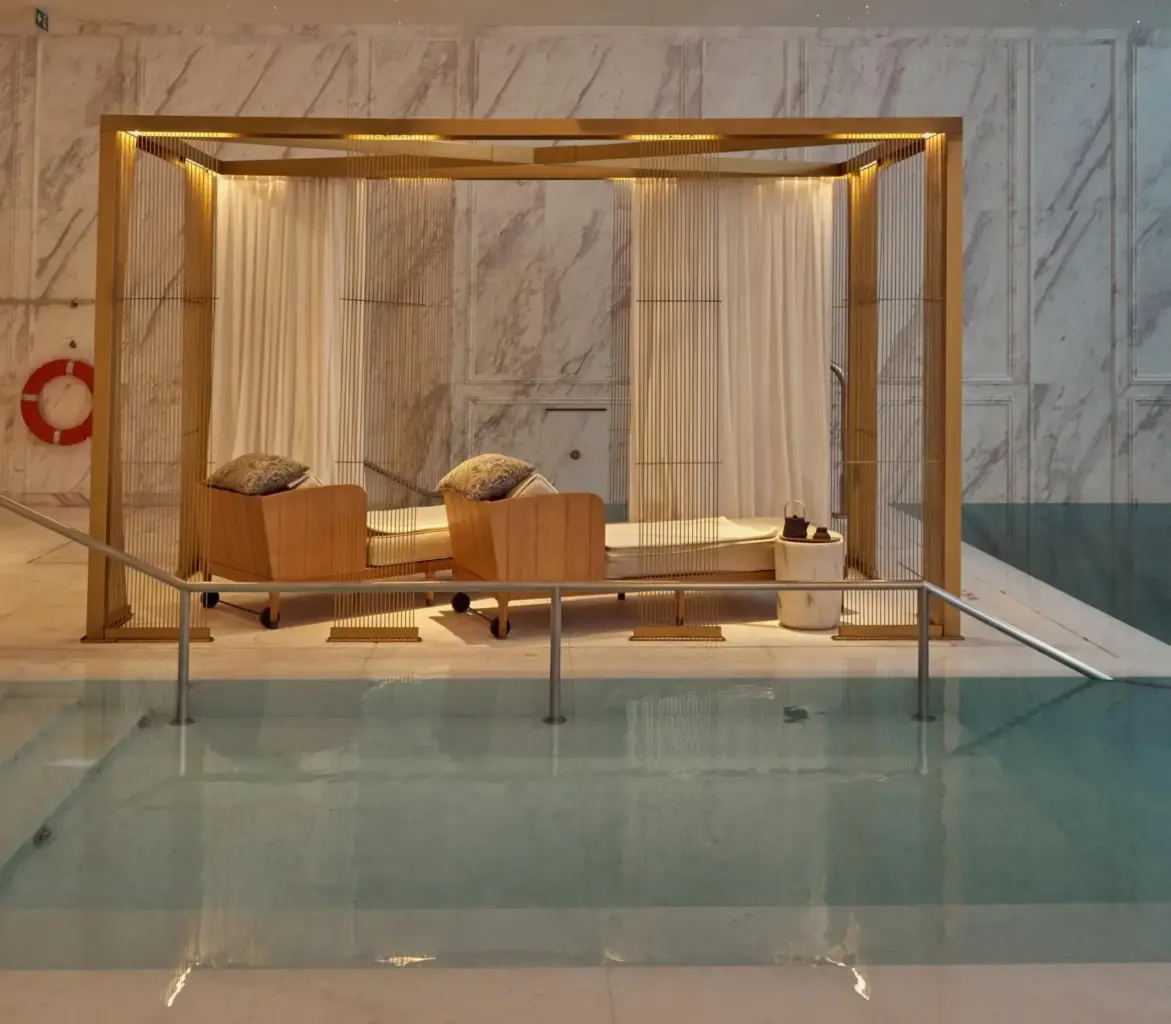 El oasis de las famosas en el corazón de Madrid: el ritual de 90 minutos en el Ritz que revoluciona el bienestar premamá El oasis de las famosas en el corazón de Madrid: el ritual de 90 minutos en el Ritz que revoluciona el bienestar premamá