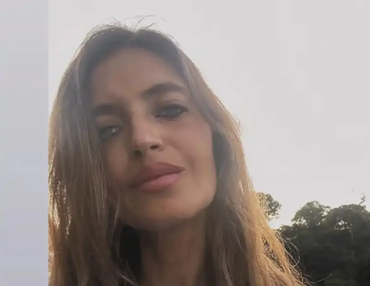 El importante motivo por el que Sara Carbonero y su novio Jota han abandonado España Sara Carbonero en su viaje. (Foto: Instagram)